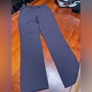 Women’s Lululemon Lounge Pants (size 4)